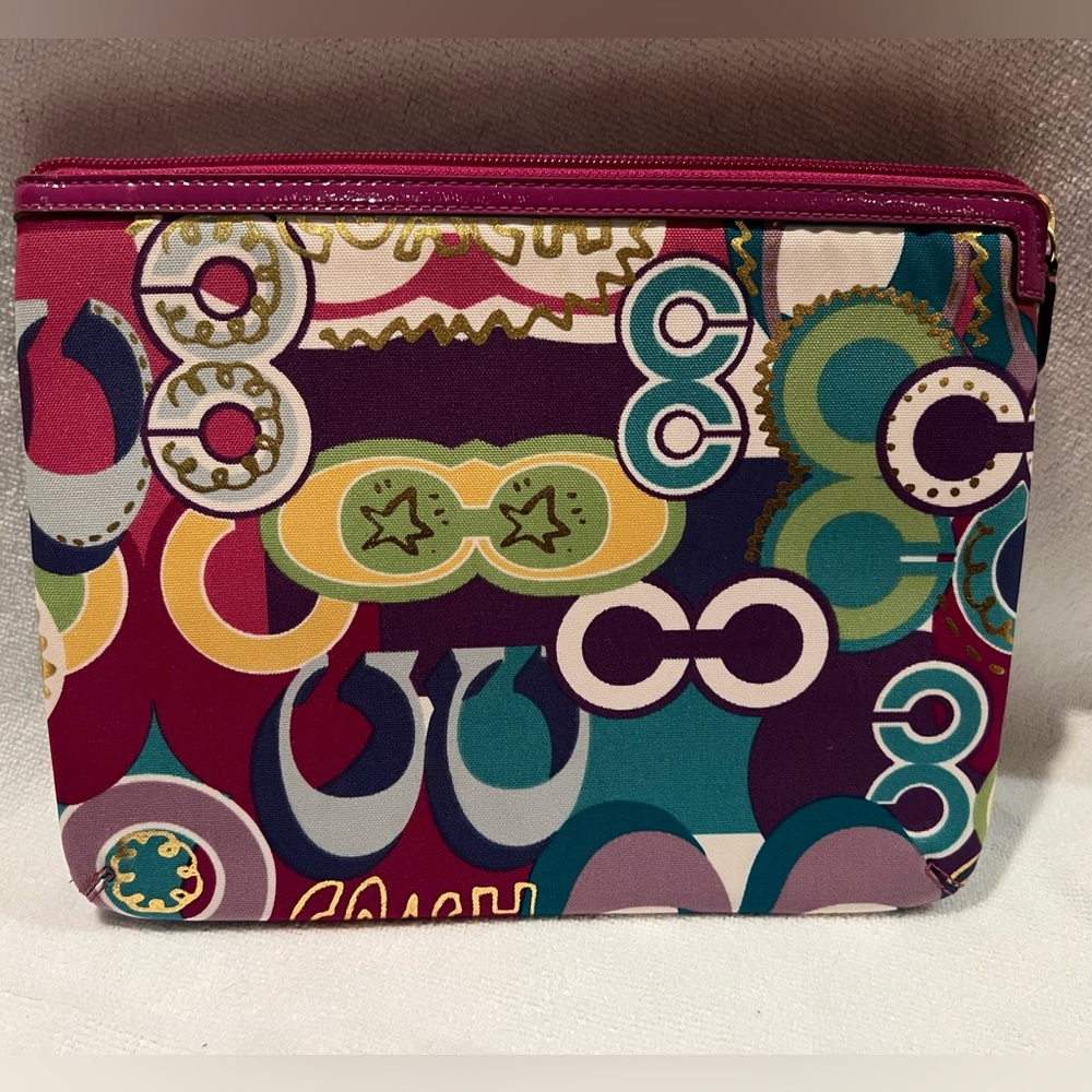 Coach Poppy Tablet/IPad Padded zippered case